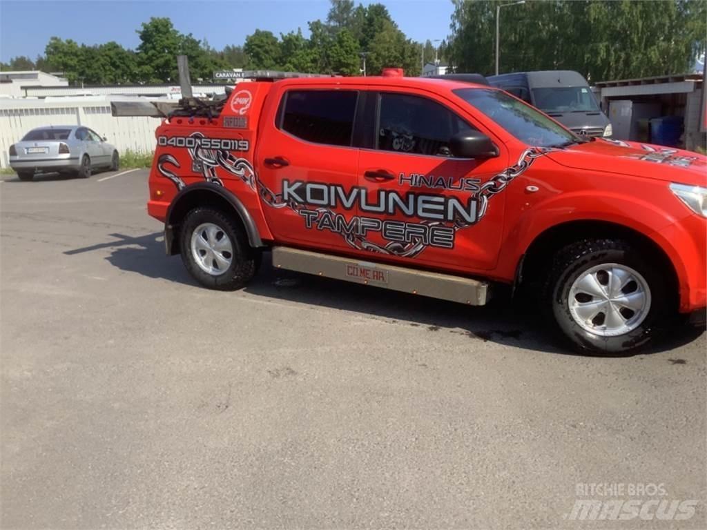 Nissan Navara 4X4 Prikolice za autotransportere