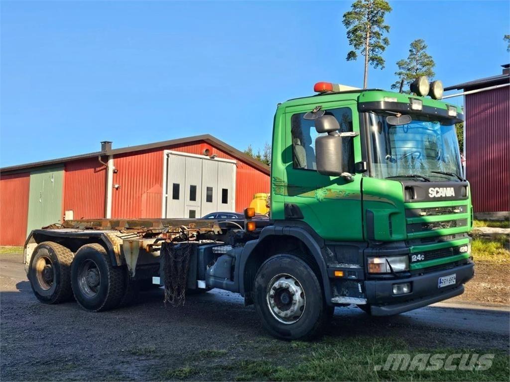 Scania 124C 6X4 Rol kiper kamioni s kukama za dizanje