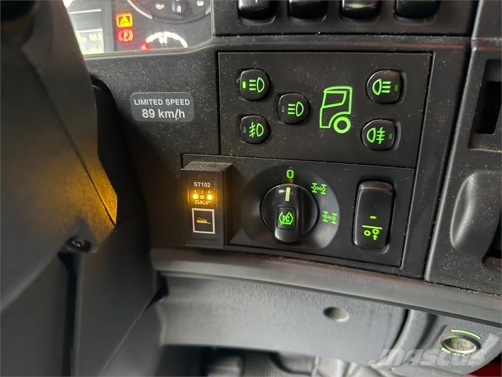 Scania R730 Rol kiper kamioni s kukama za dizanje