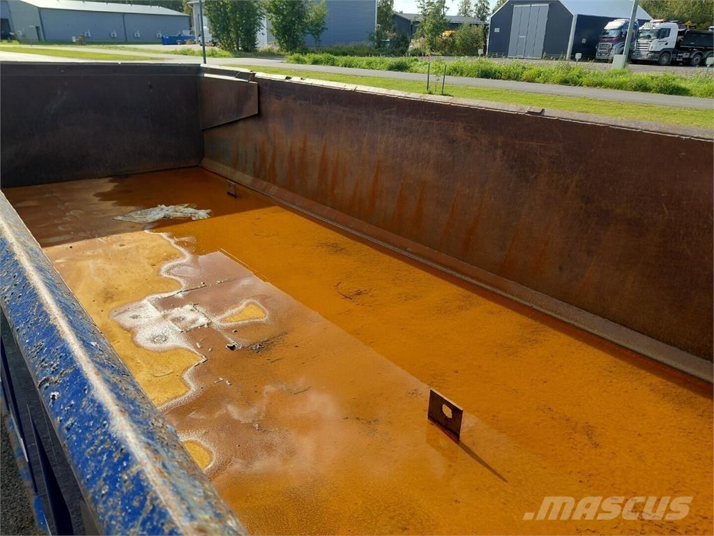 Sisu Kasettilava Kiper kamioni
