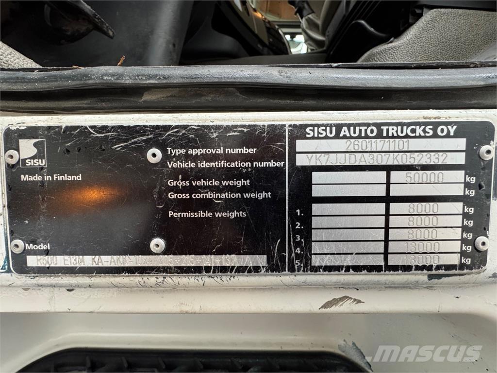 Sisu R500 10x4 Kamioni za prijevoz šumskih strojeva