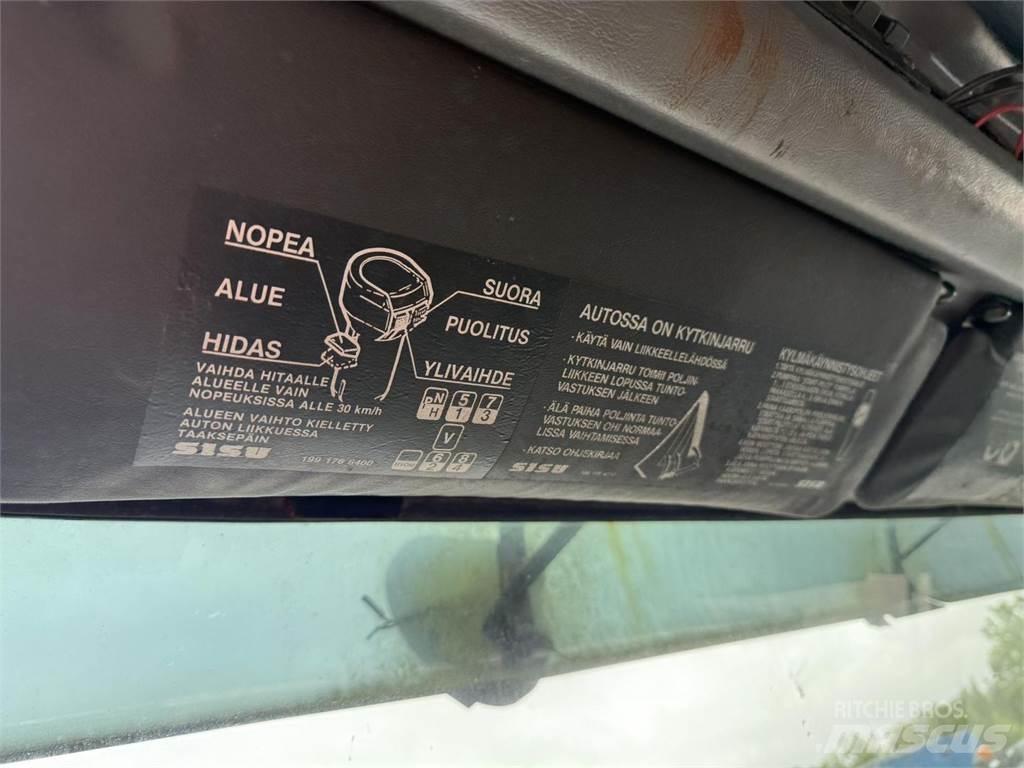 Sisu Sm332 8x2 Kamioni-šasije