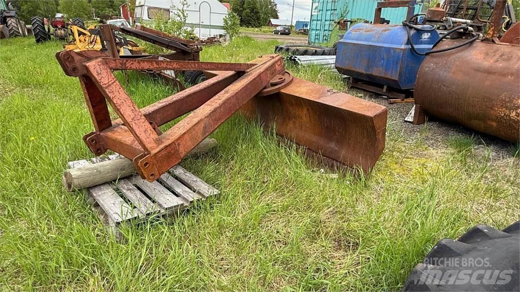  Takalana 3m Ostali strojevi za ceste i snijeg