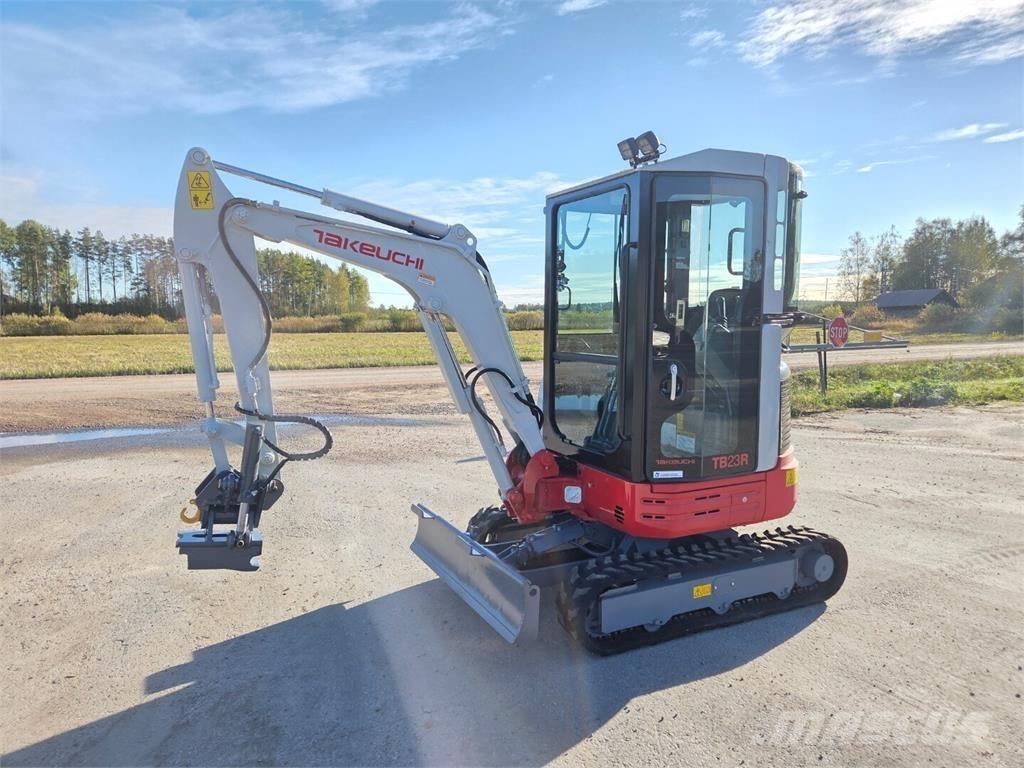 Takeuchi TB23R Mini bageri <7t