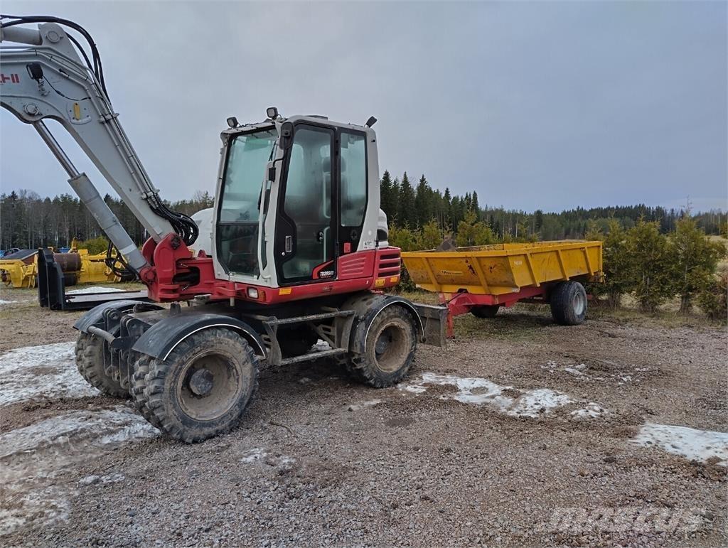 Takeuchi TB295W Bageri na kotačima