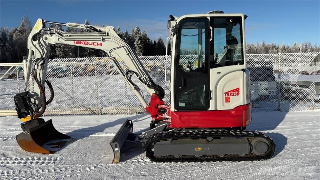 Takeuchi TB335R Mini bageri <7t
