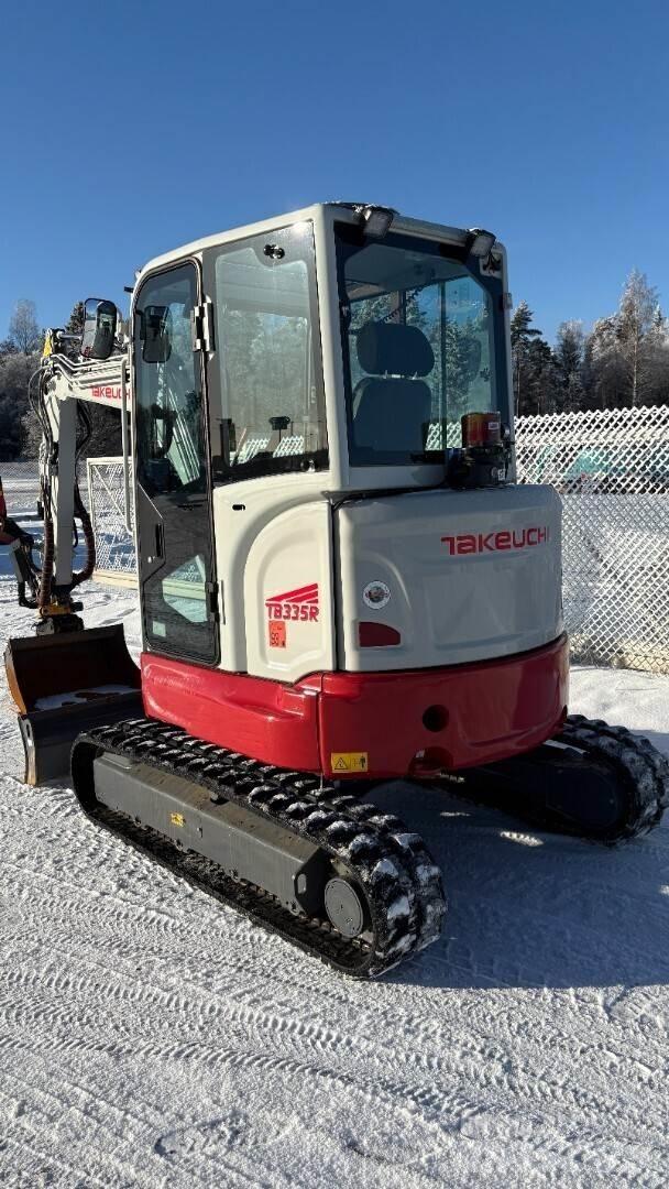 Takeuchi TB335R Mini bageri <7t