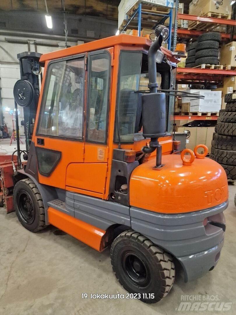 Toyota 02-6FDF30 Dizelski viličari
