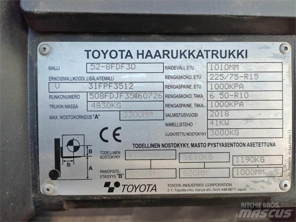 Toyota 52-8FDF30 Dizelski viličari