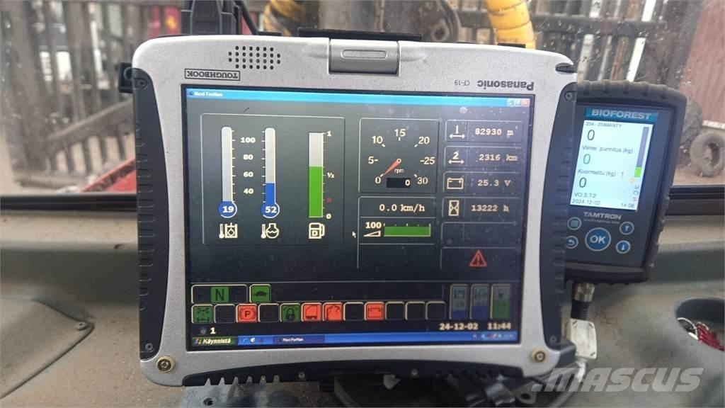 Valmet 840.3 Forvarderi