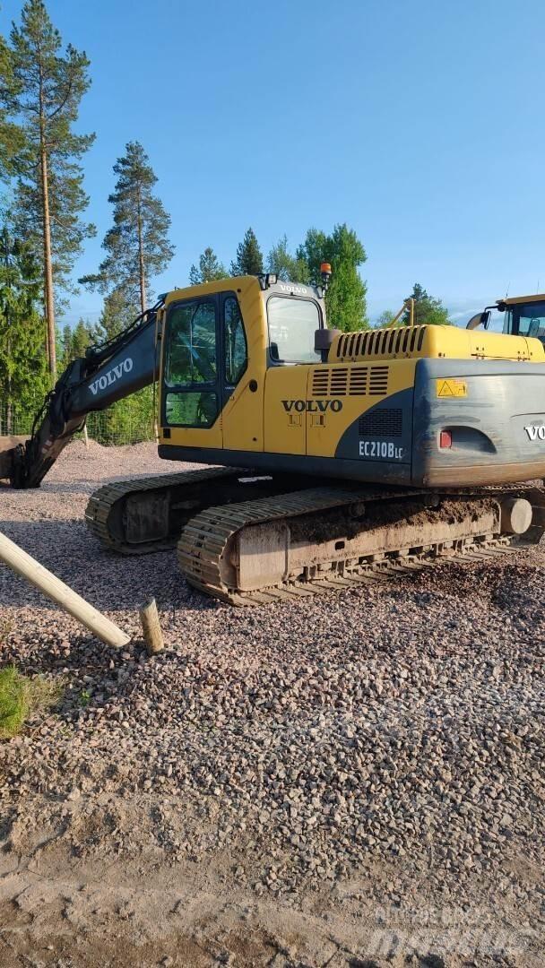 Volvo 210 B Bageri gusjeničari