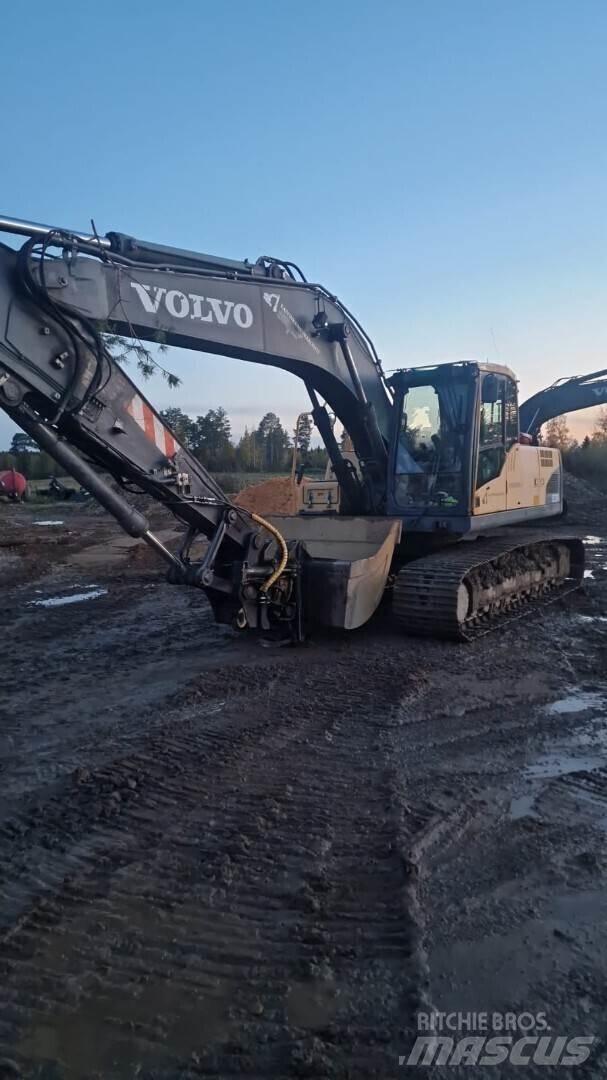 Volvo 210c Bageri gusjeničari