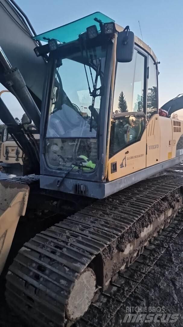 Volvo 210c Bageri gusjeničari