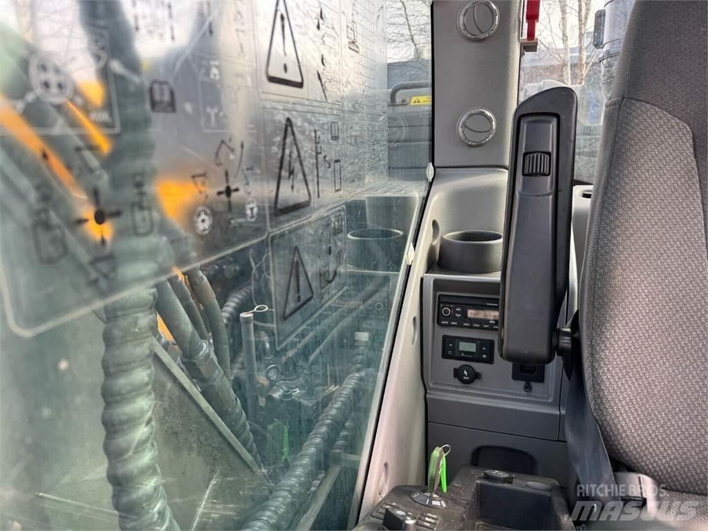 Volvo EC 140 EL Bageri gusjeničari