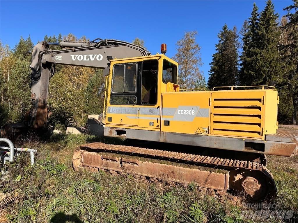 Volvo EC230B Bageri gusjeničari