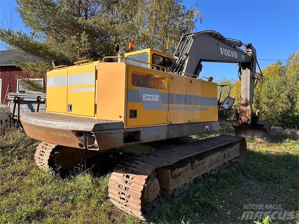Volvo EC230B Bageri gusjeničari