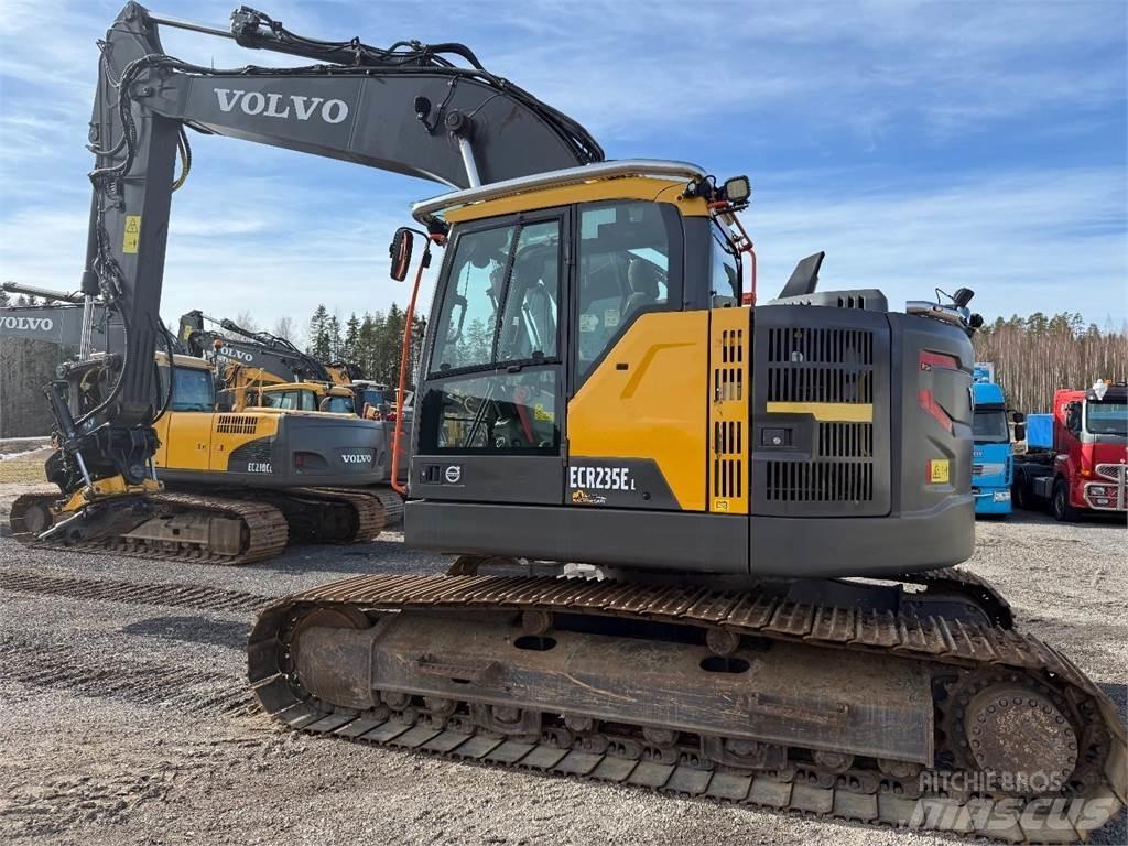 Volvo ECR235EL Bageri gusjeničari