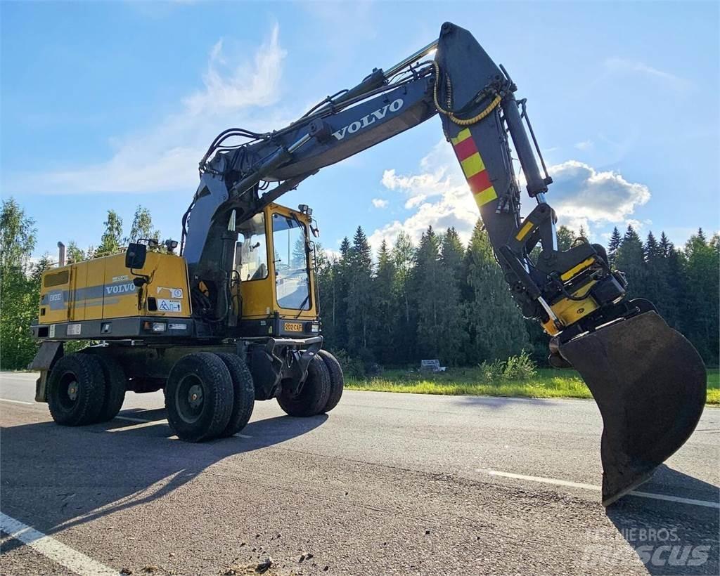 Volvo EW 200 Bageri na kotačima
