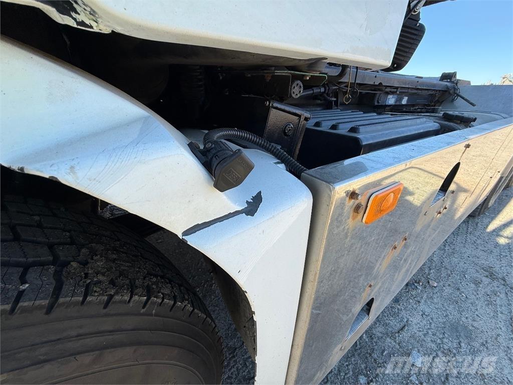 Volvo Fh 12 Rol kiper kamioni s kukama za dizanje
