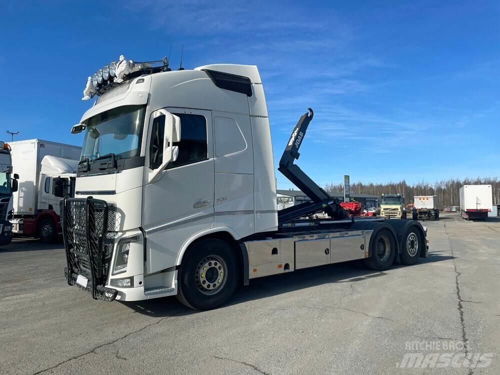 Volvo FH16 6x2 -13 Rol kiper kamioni s kukama za dizanje