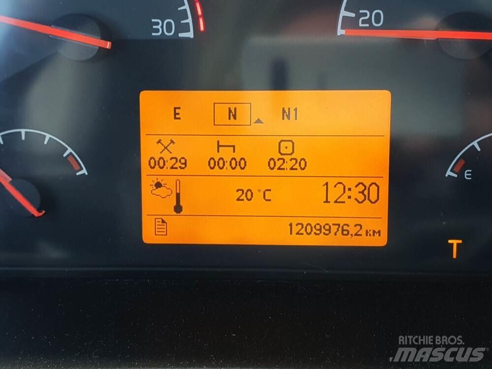 Volvo FH480 6x2 Rol kiper kamioni s kukama za dizanje