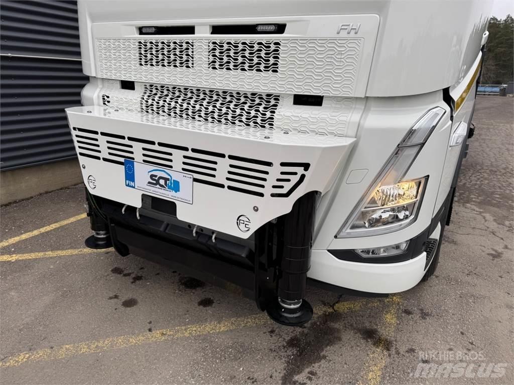 Volvo FH540 10X4 Kamioni sa kranom
