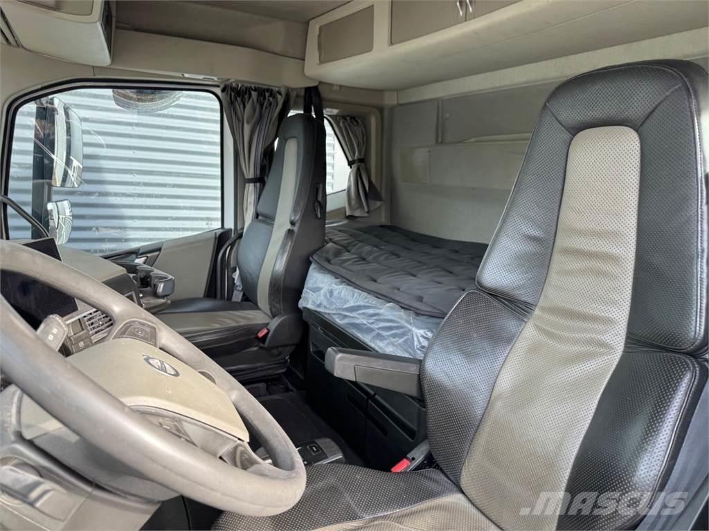 Volvo FH540 8X4*4 Kamioni-šasije