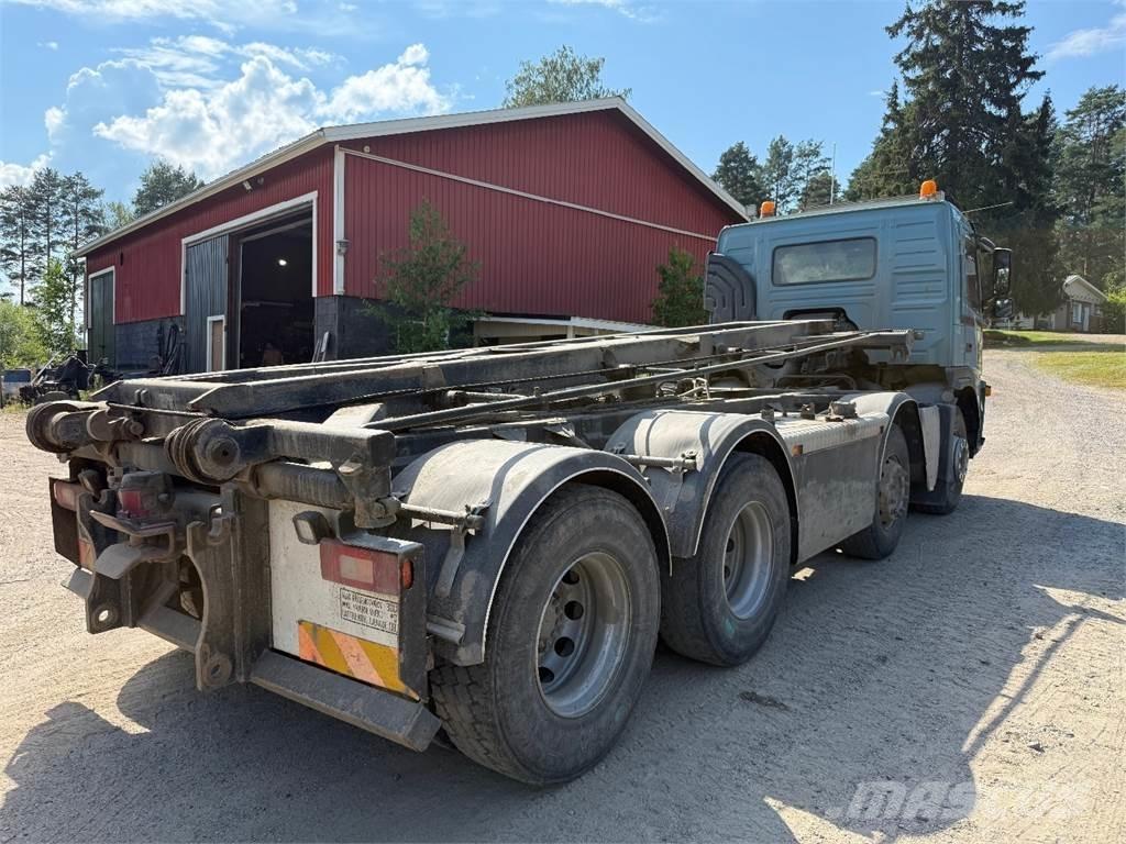 Volvo FM480 8x4 Rol kiper kamioni s kukama za dizanje
