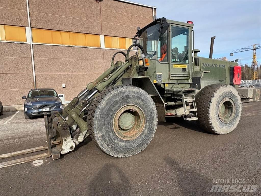 Volvo L 120 B Utovarivači na kotačima