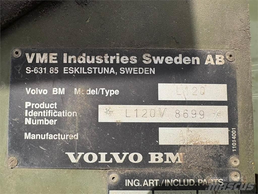 Volvo L 120 B Utovarivači na kotačima