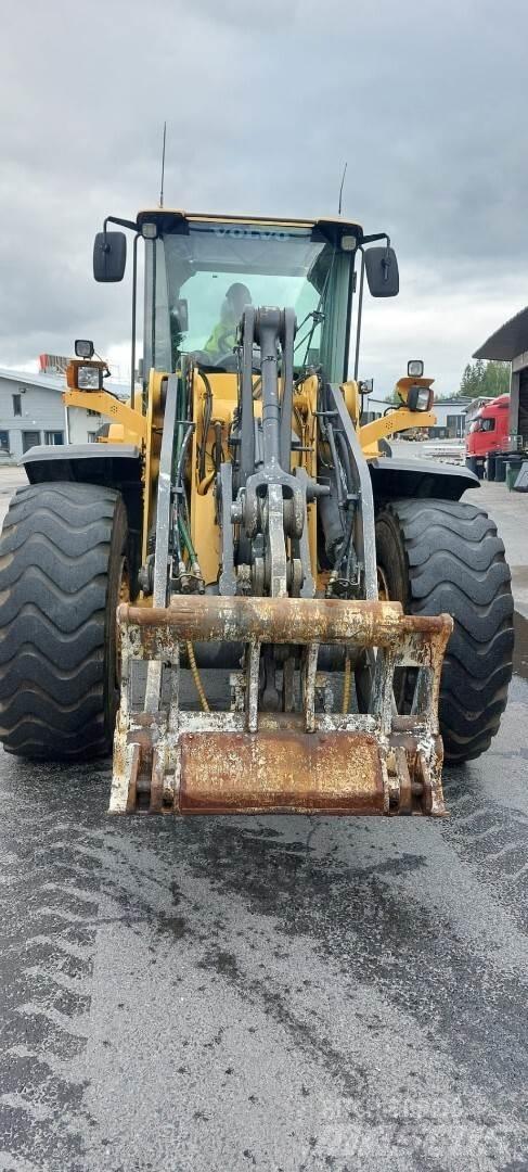 Volvo L 120G Utovarivači na kotačima