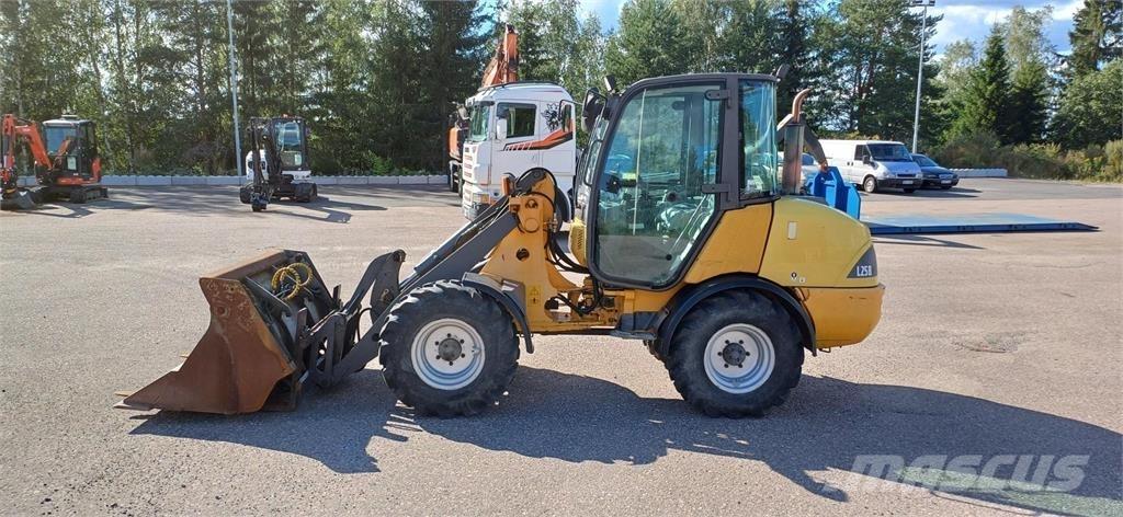 Volvo L25B-P Utovarivači na kotačima