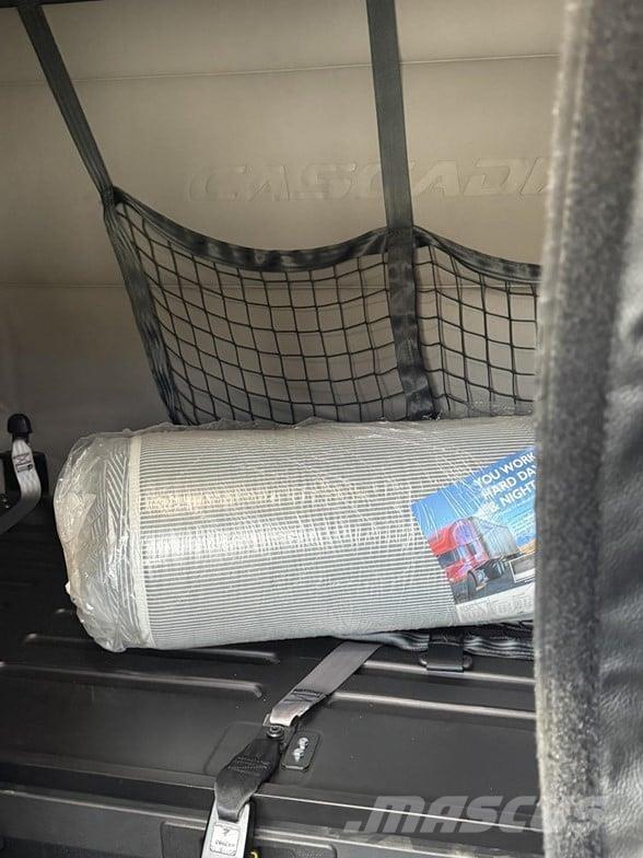 Freightliner CASCADIA 116 Traktorske jedinice