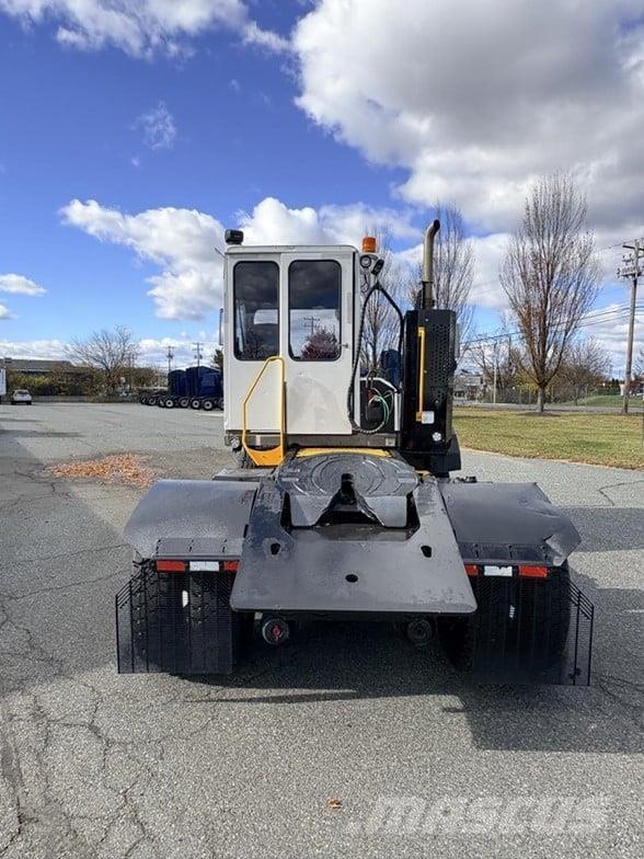 Kalmar OTTAWA 4X2 OFF-ROAD Vučna vozila