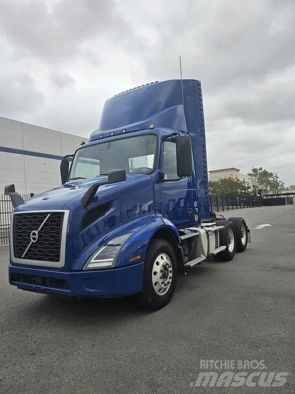 Volvo VNR64T300 Traktorske jedinice