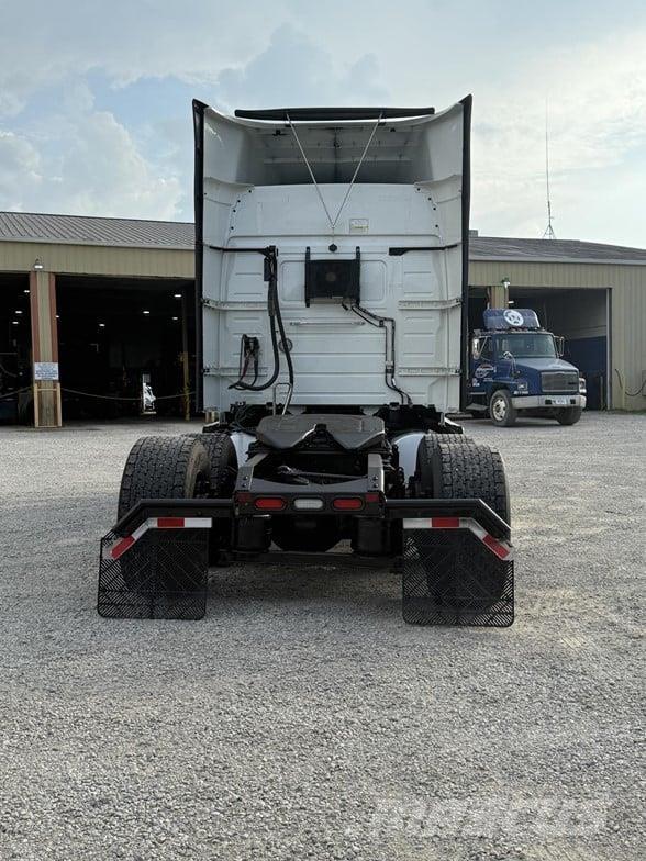 Volvo VNR64T640 Traktorske jedinice