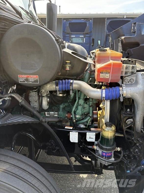 Volvo VNR64T640 Traktorske jedinice