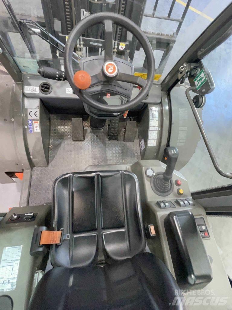 Ausa C351HX4 Terenski viličar