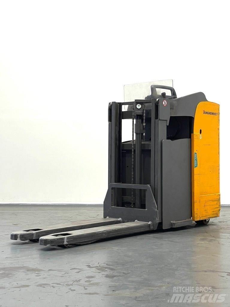 Jungheinrich ESD 120 Ručni električni viličar
