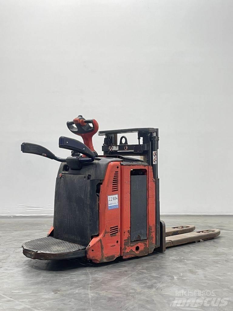 Linde D12AP-133 Ručni električni viličar