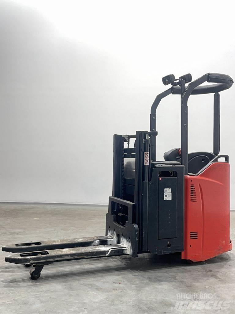 Linde D12SP-133 Ručni električni viličar