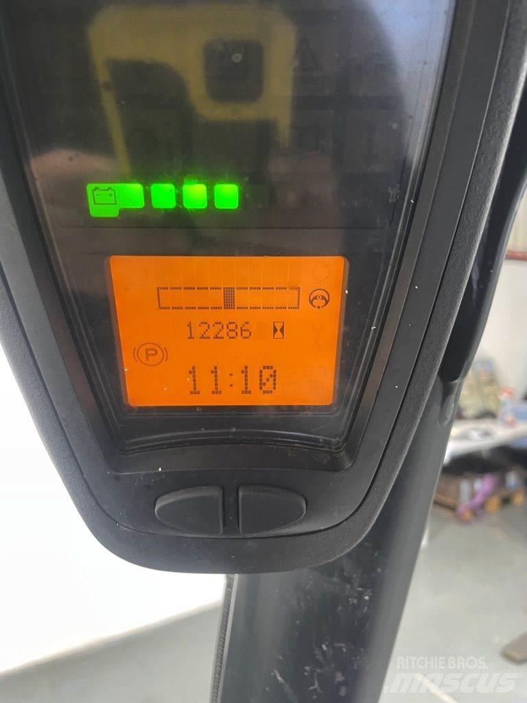 Linde E16L-386-EVO Električni viličari