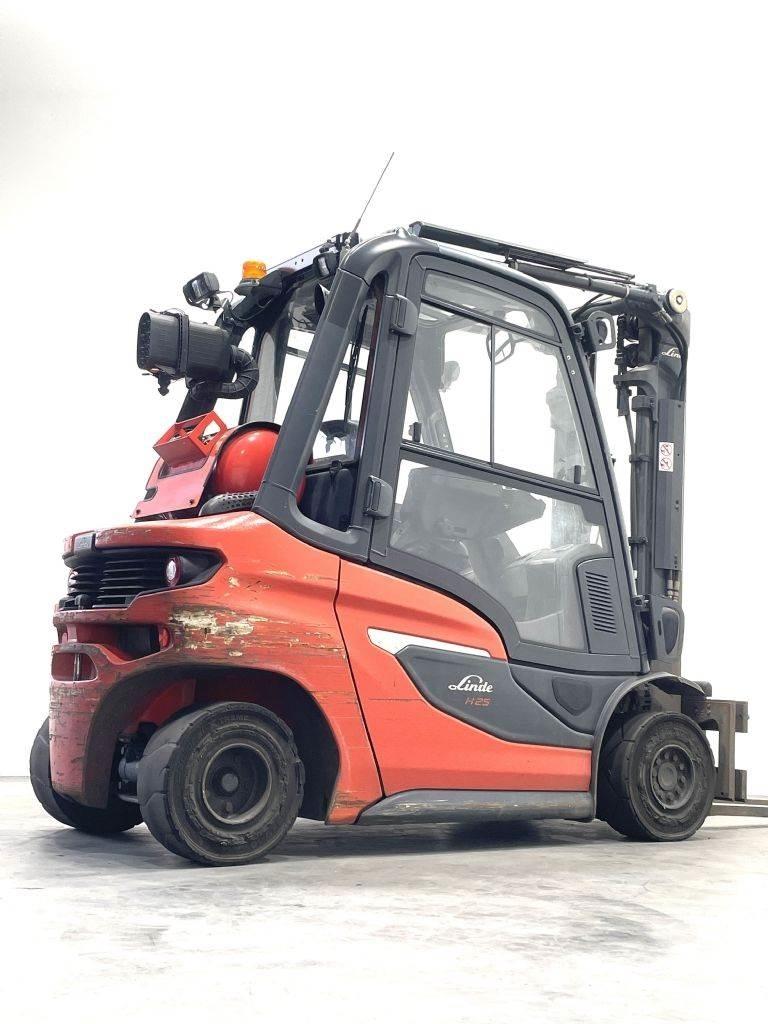 Linde H25T-01 Plinski viličari