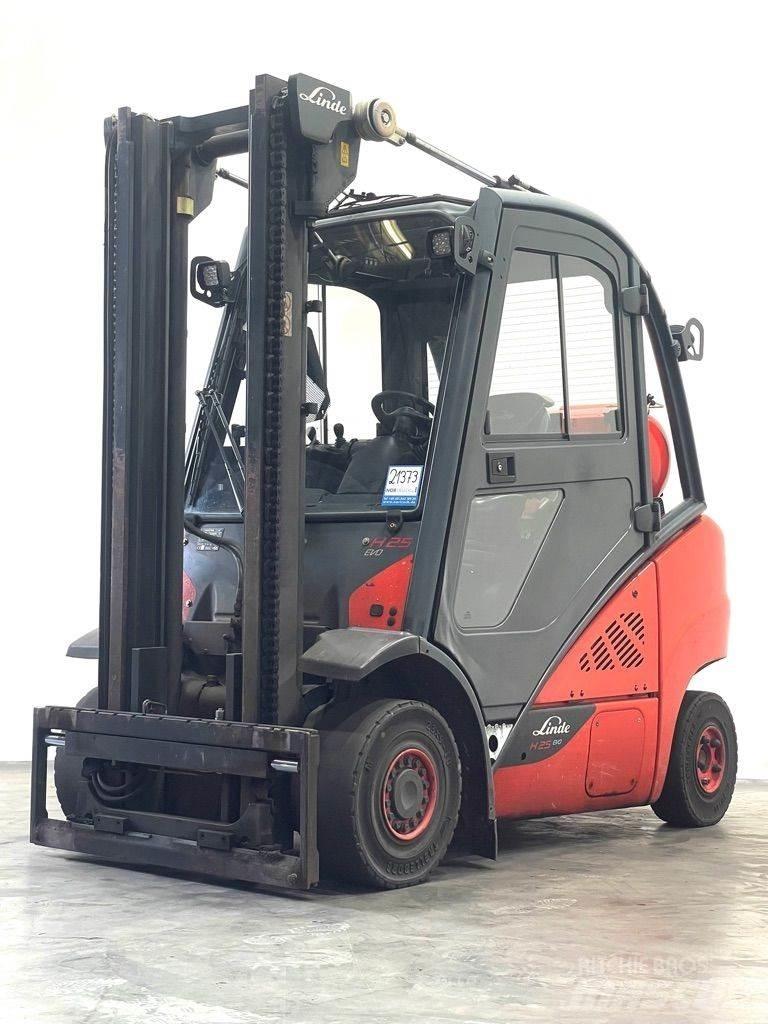 Linde H25T-392-EVO Plinski viličari