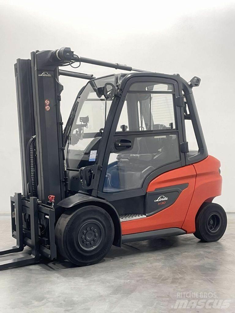 Linde H30D-01-1202 Dizelski viličari