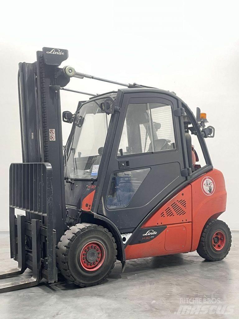 Linde H30T-02-393 Plinski viličari