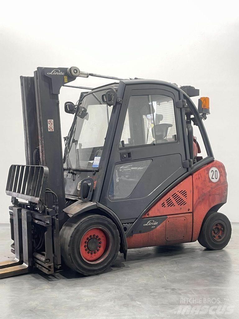 Linde H30T-02-393 Plinski viličari