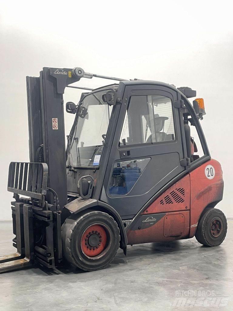 Linde H30T-02-393 Plinski viličari