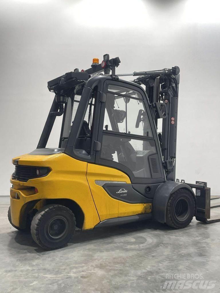 Linde H35D-01-1202 Dizelski viličari