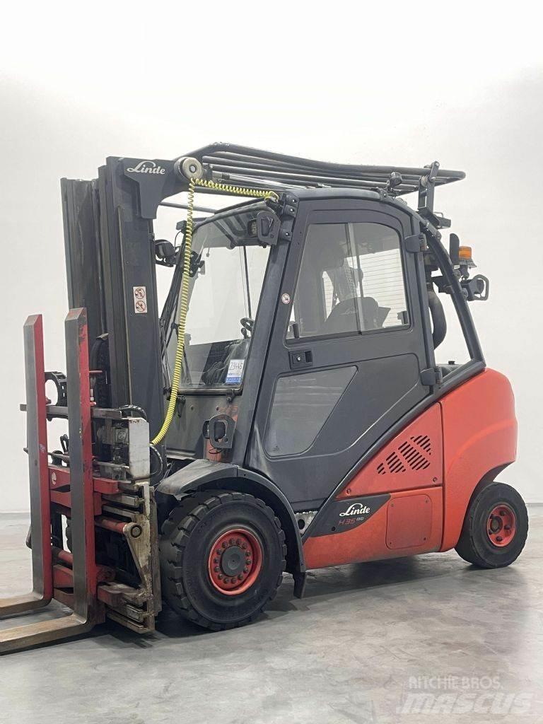 Linde H35D-02-393 Dizelski viličari